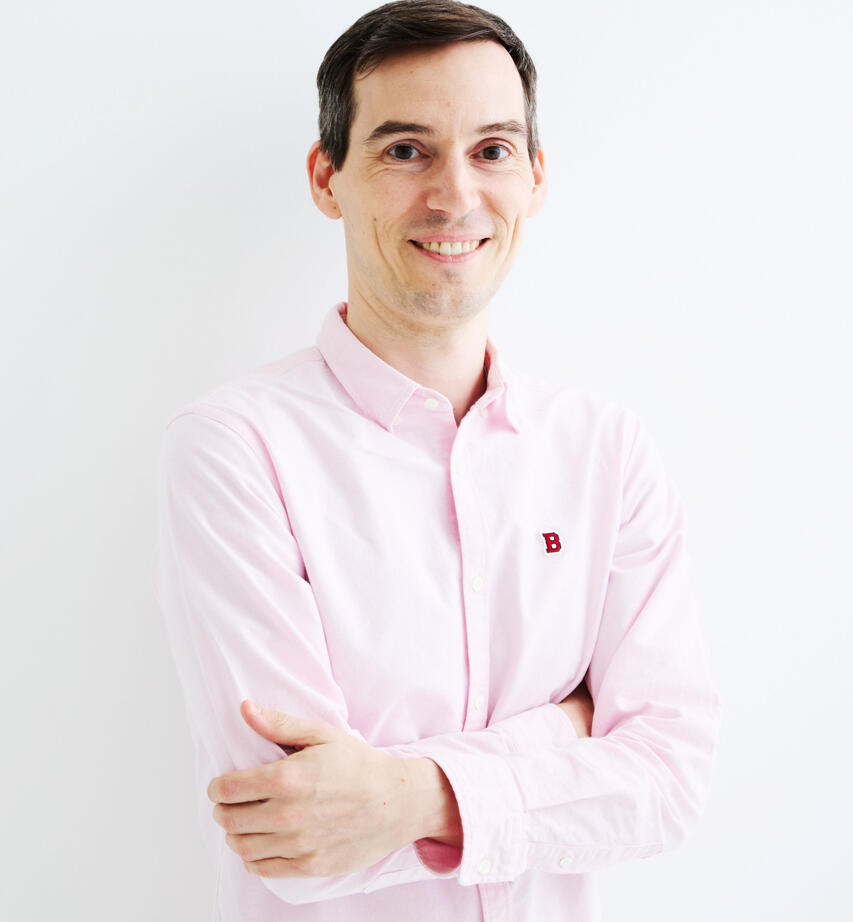 Matt Kish - head tutor of Tokyo Learning Lab Matt Kish - experienced international teacher leading tutoring for students in Tokyo